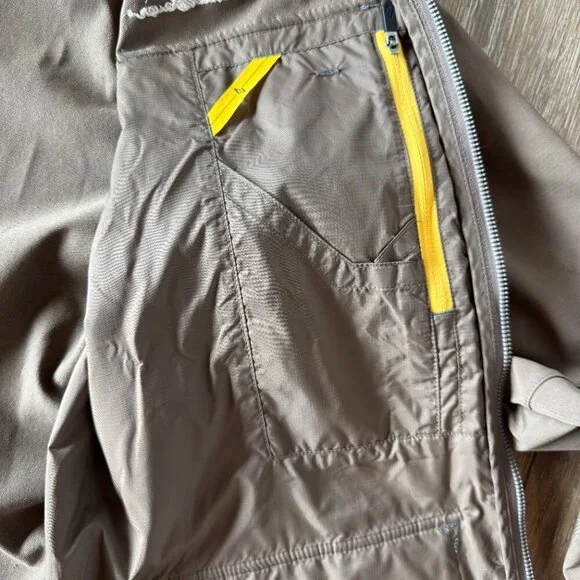 Eddie Bauer men's Travex field Jacket, packable, hooded size medium - Picture 8 of 9